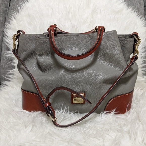Host Pick ❤️ Dooney & Bourke Barlow bag - Picture 2 of 12